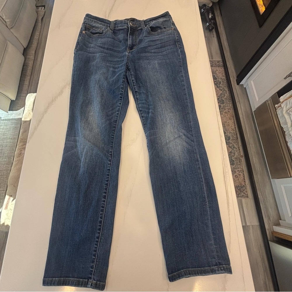 Judy Blue Medium Wash Straight Fit Jeans - Blue size 11/30
